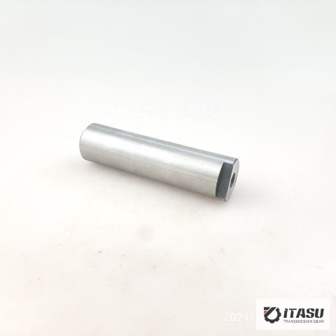 AUTO PARTS REV GEAR SHAFT for 4HG1 4HF1 MYY5T 8972526550