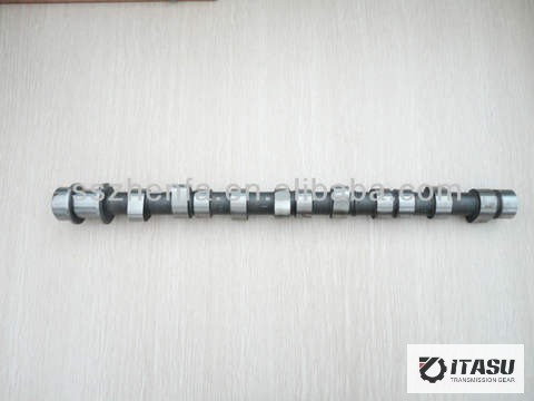 MITSUBISHI 4D55 CamShaft engine parts MD050140