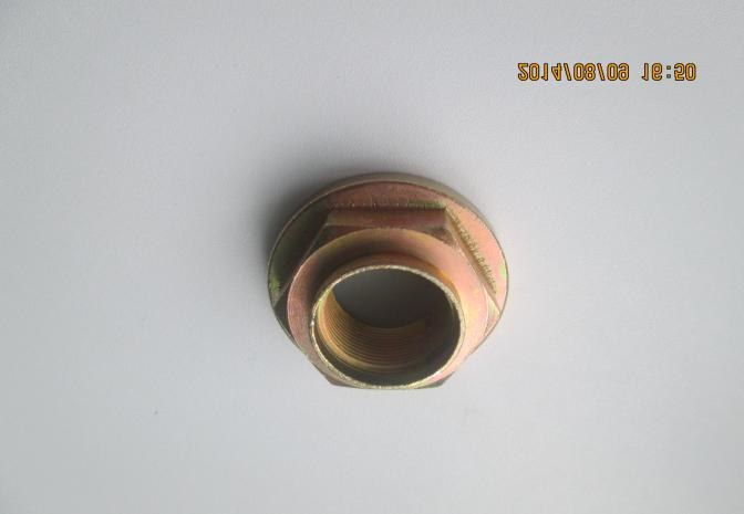 HUB NUT 700P FOR ISUZU