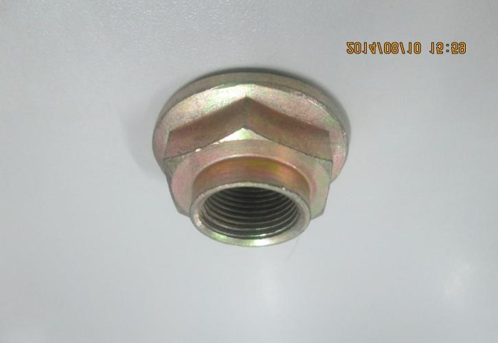 HUB NUT 8942380941