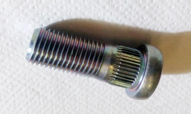WHEEL HUB BOLT 4022222001 FOR NISSAN