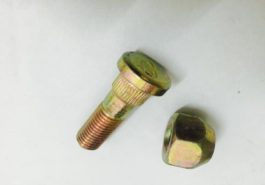 WHEEL HUB BOLT AND NUT M21X1.5 9423316011 FOR ISUZU