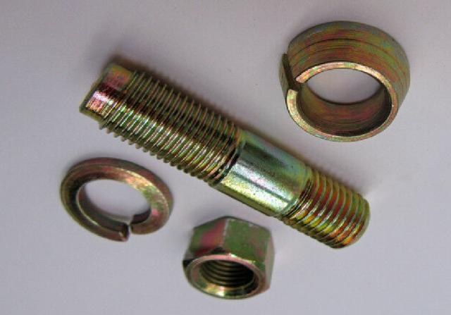 AXLE SHAFT BOLT 9011612007