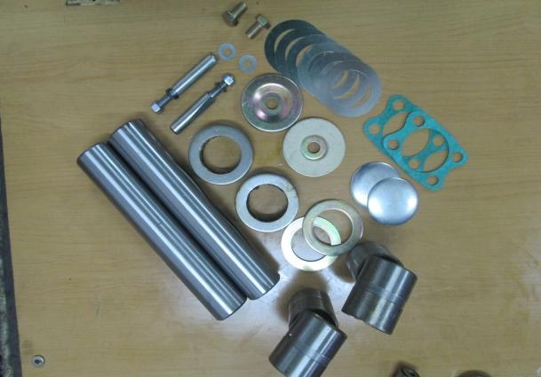 STEERING KNUCKLE REPAIR KIT 9855826160 FOR ISUZU