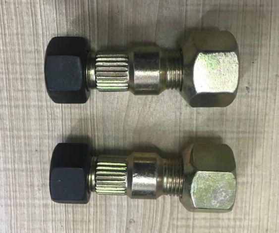 WHEEL HUB BOLT 0135826142 FOR KIA