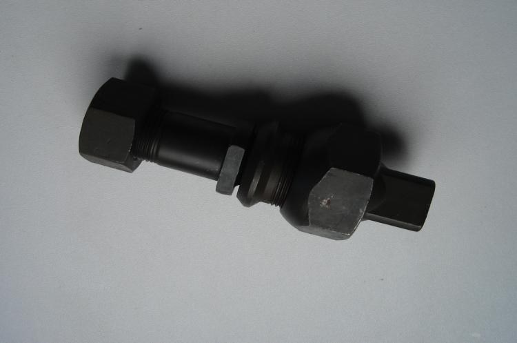 WHEEL HUB BOLT 9423300850 FOR FUSO